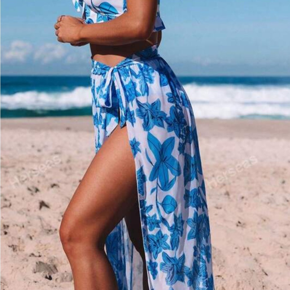 Blue Floral Women's Swim Cover-Up